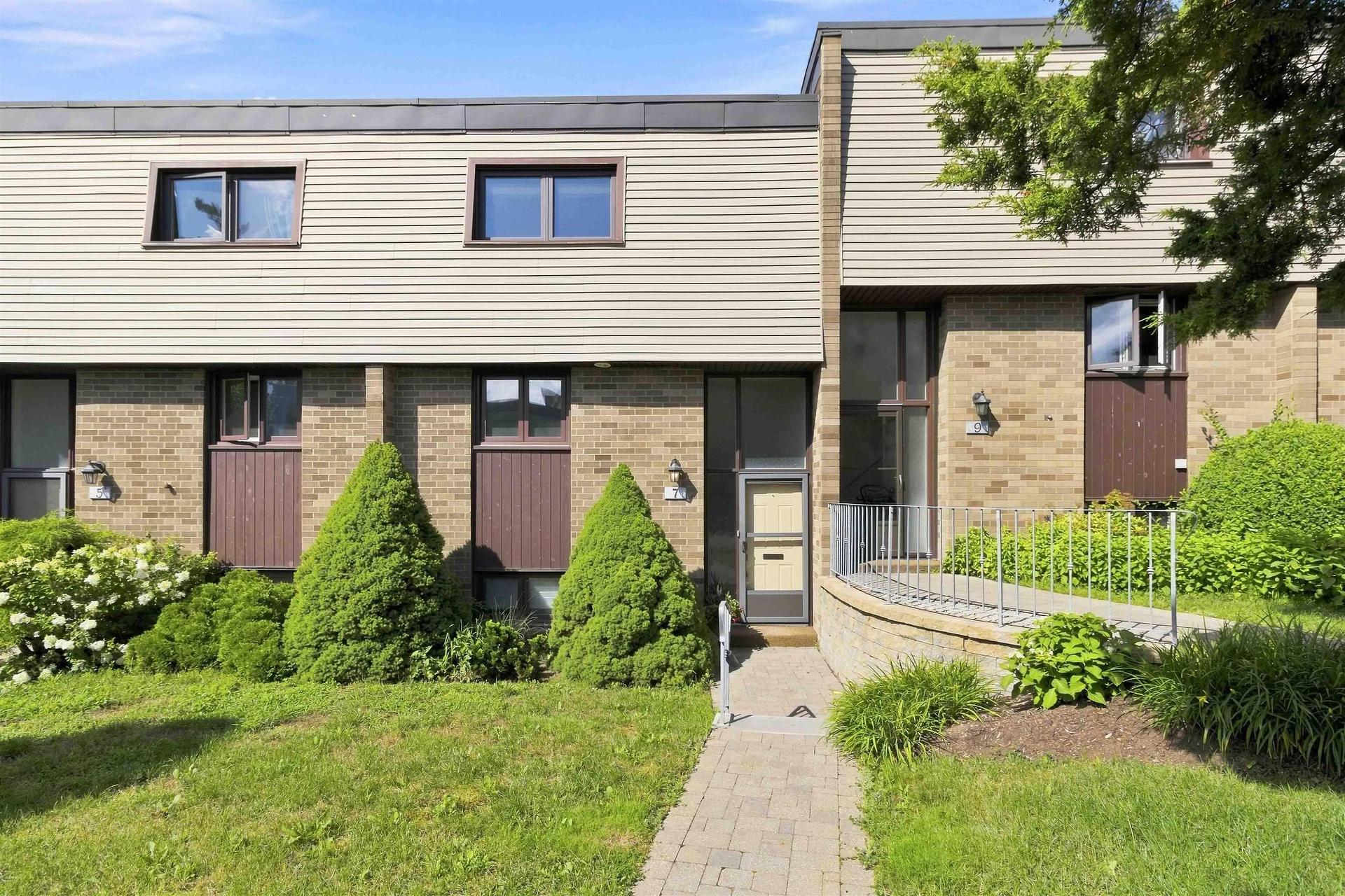 7 Forestside Crescent, Clayton Park, NS - Outdoor