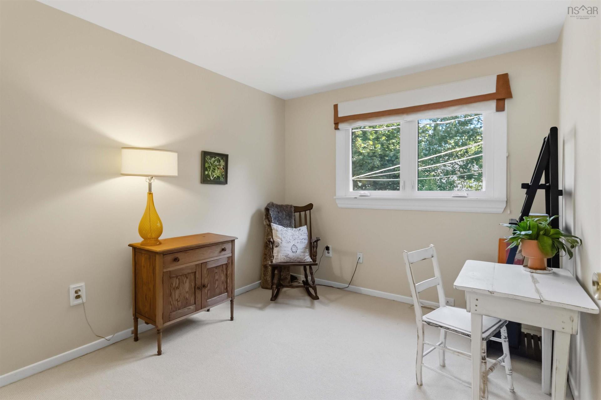 7 Forestside Crescent, Clayton Park, NS - Indoor