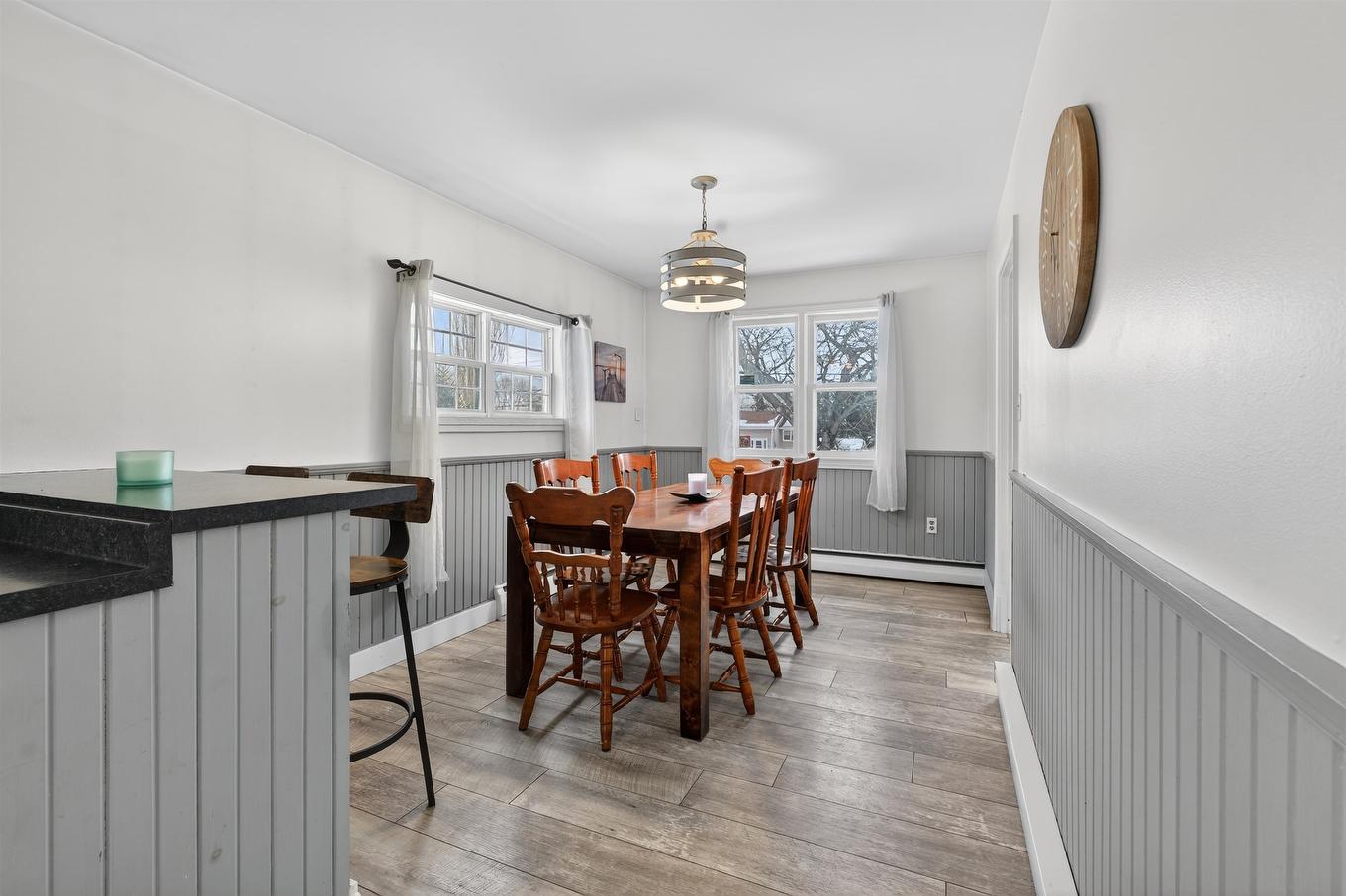 45 Meadowbank Road, Cornwall, PE - Indoor Photo Showing Dining Room