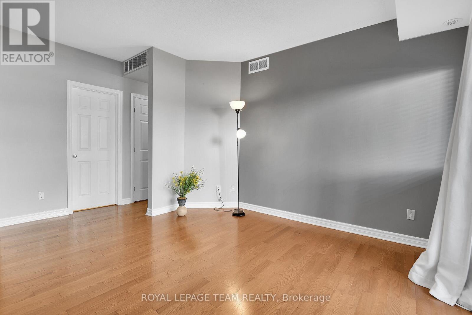 H - 105 Fraser Fields Way, Ottawa, ON - Indoor Photo Showing Other Room