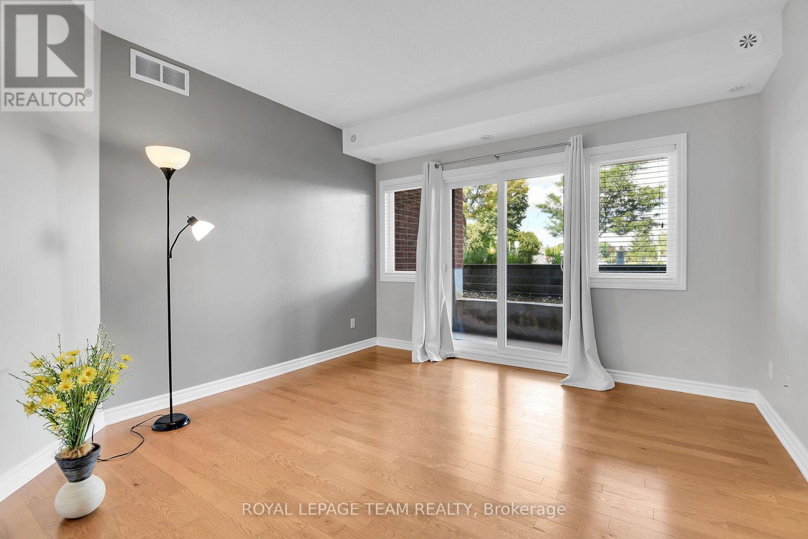 H - 105 Fraser Fields Way, Ottawa, ON - Indoor Photo Showing Other Room