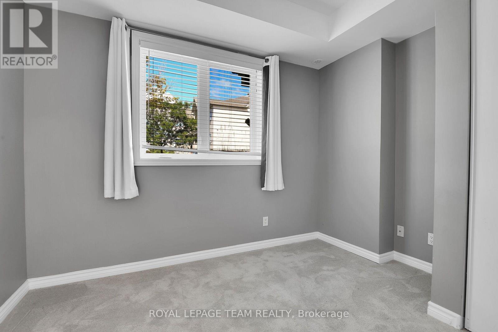 H - 105 Fraser Fields Way, Ottawa, ON - Indoor Photo Showing Other Room