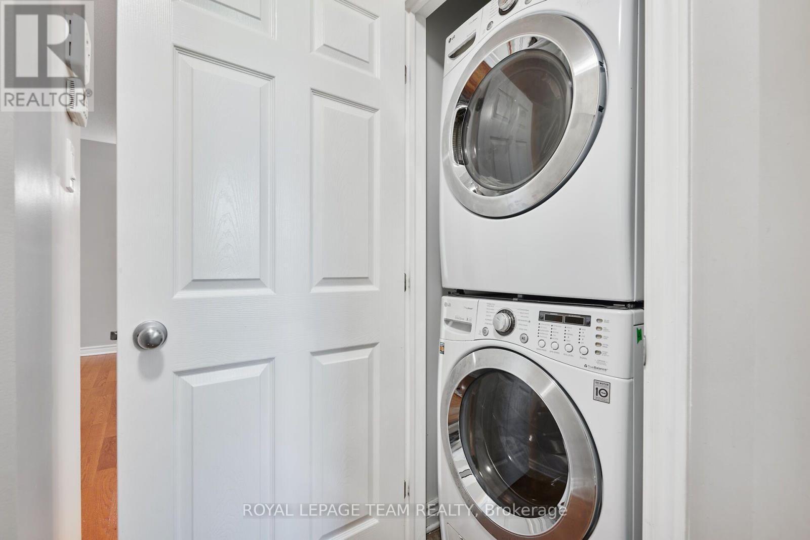 H - 105 Fraser Fields Way, Ottawa, ON - Indoor Photo Showing Laundry Room