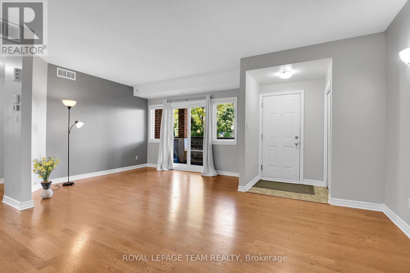 H - 105 Fraser Fields Way, Ottawa, ON - Indoor Photo Showing Other Room