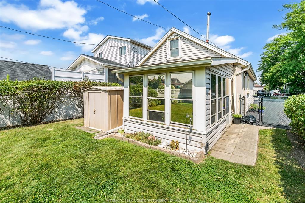 567 Stanley, Windsor, ON