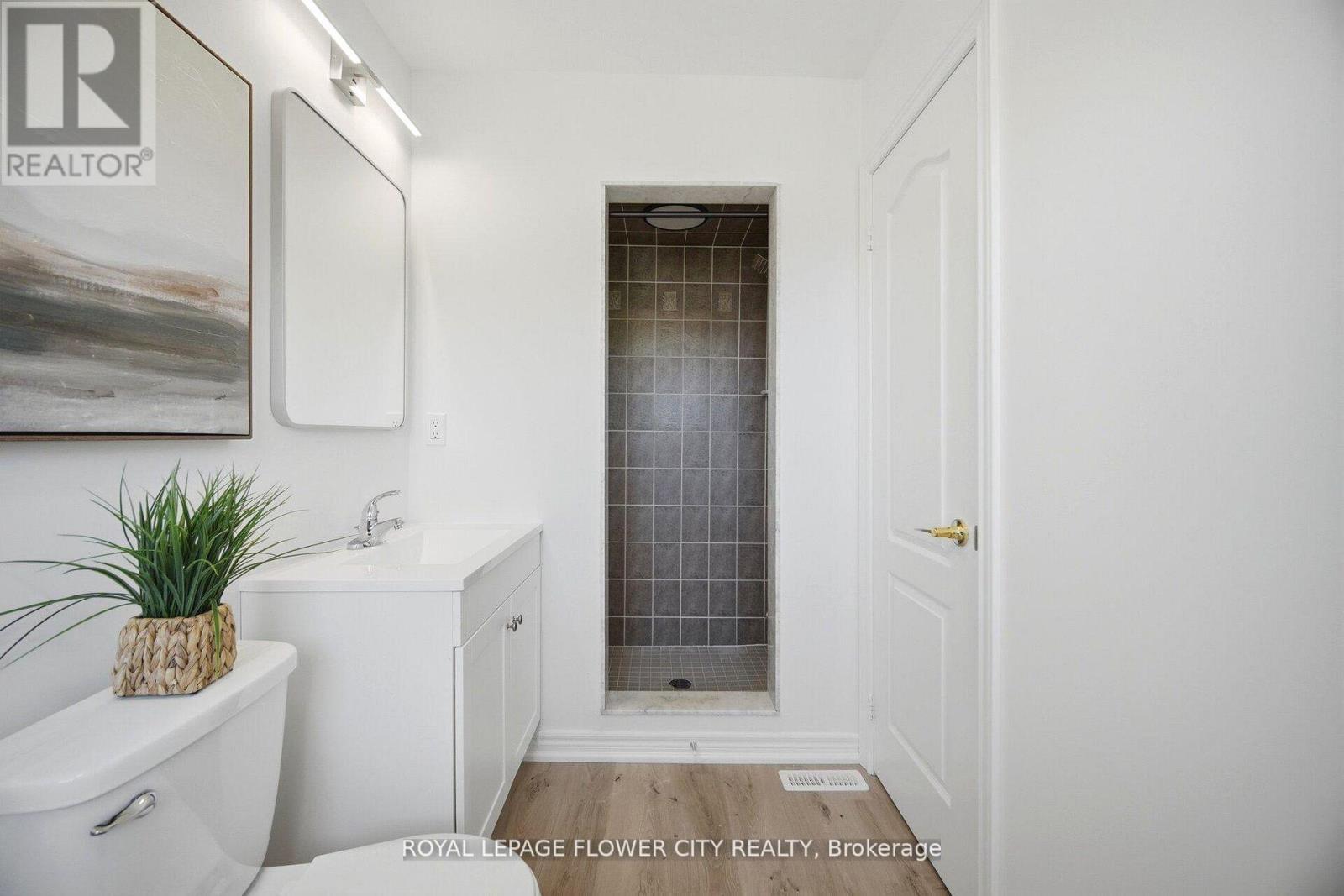 24 Martree Crescent, Brampton, ON - Indoor
