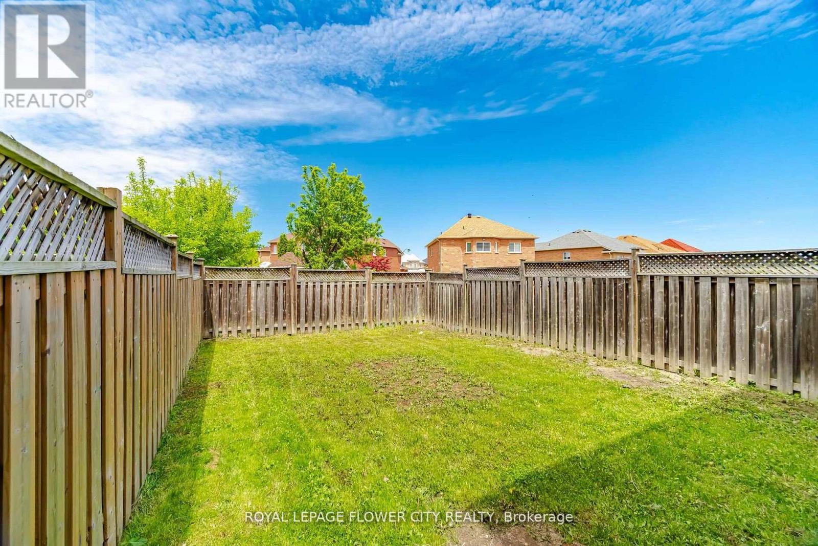 24 Martree Crescent, Brampton, ON - Outdoor