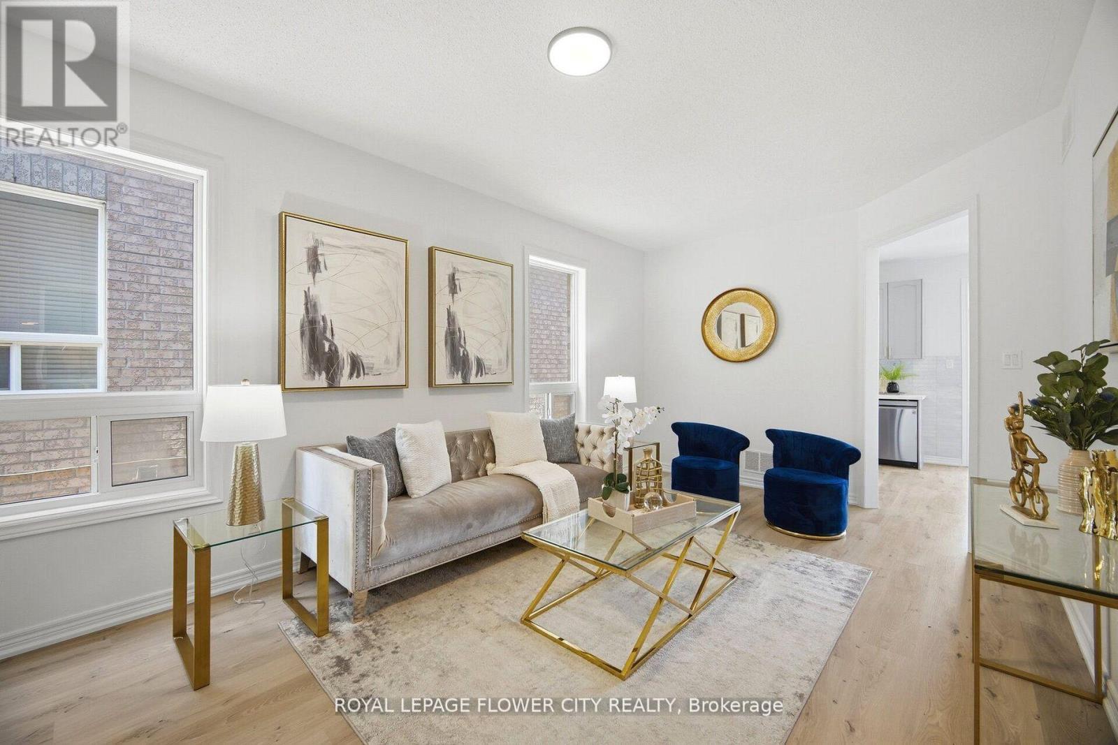24 Martree Crescent, Brampton, ON - Indoor Photo Showing Living Room