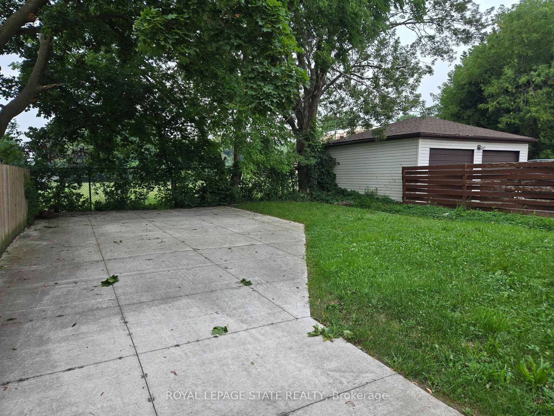 6269 Franklin Avenue, Niagara Falls, ON - Outdoor