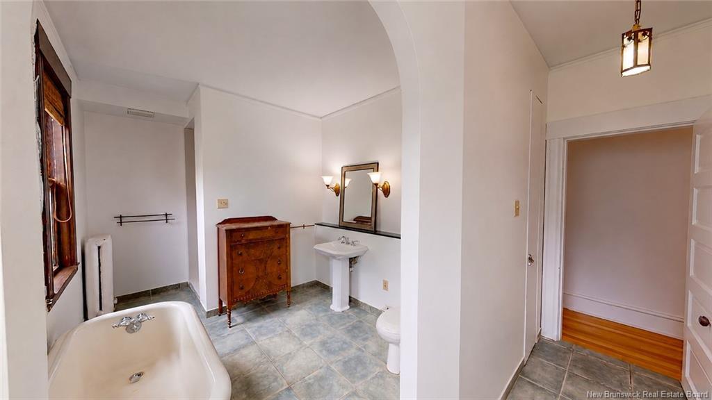 69-71 Clarendon, Saint John, NB - Indoor Photo Showing Bathroom
