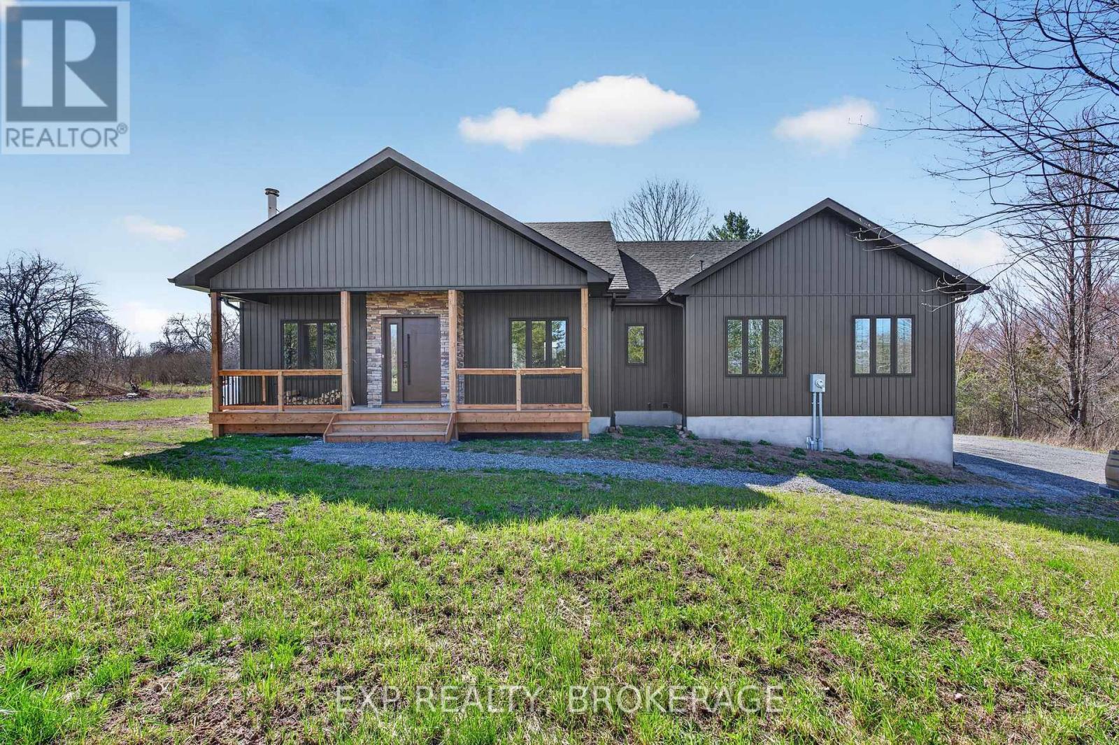 9304 Perth Road, Rideau Lakes, ON - Outdoor