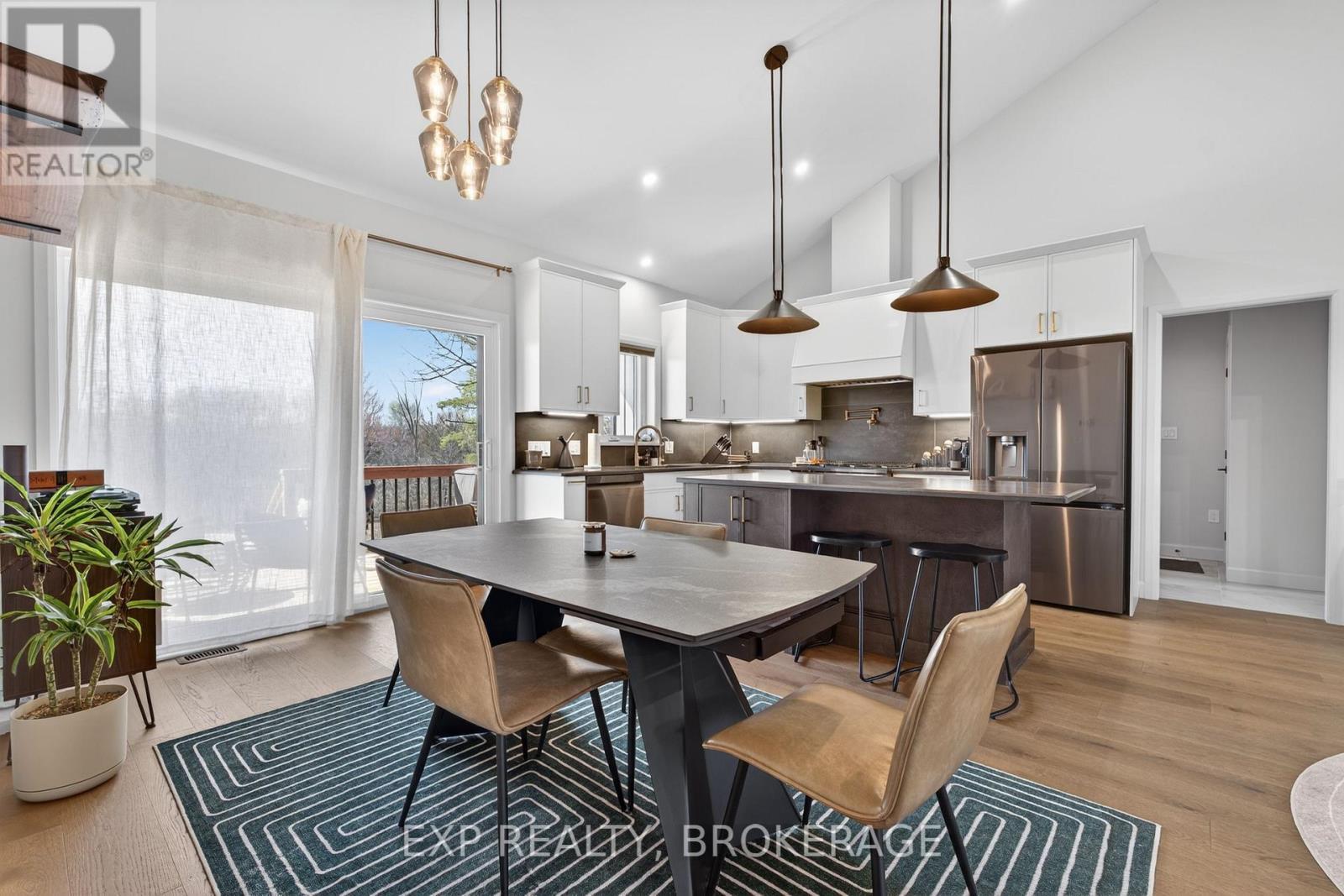 9304 Perth Road, Rideau Lakes, ON - Indoor