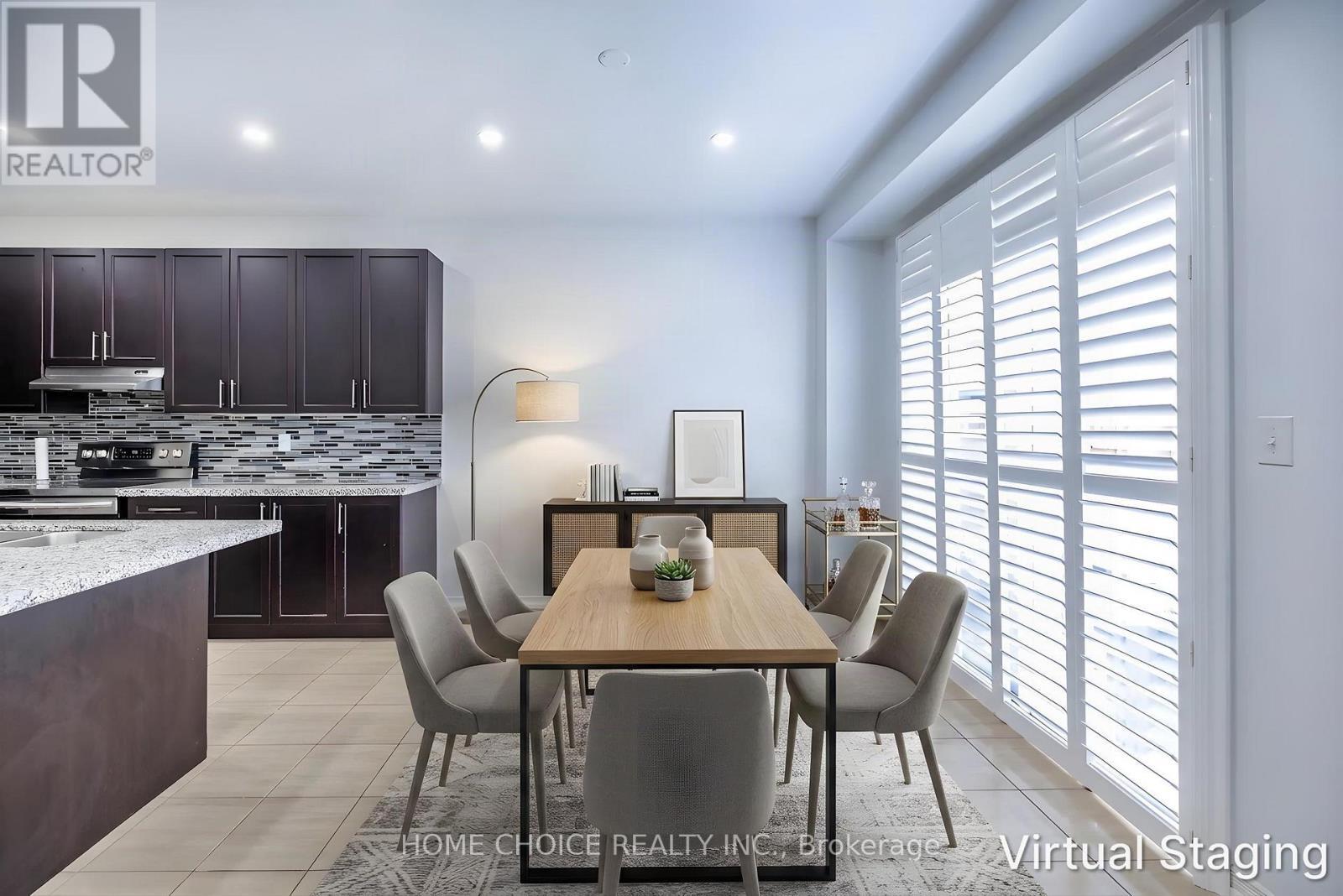 427 Windsfields Farm Drive W, Oshawa, ON - Indoor Photo Showing Dining Room