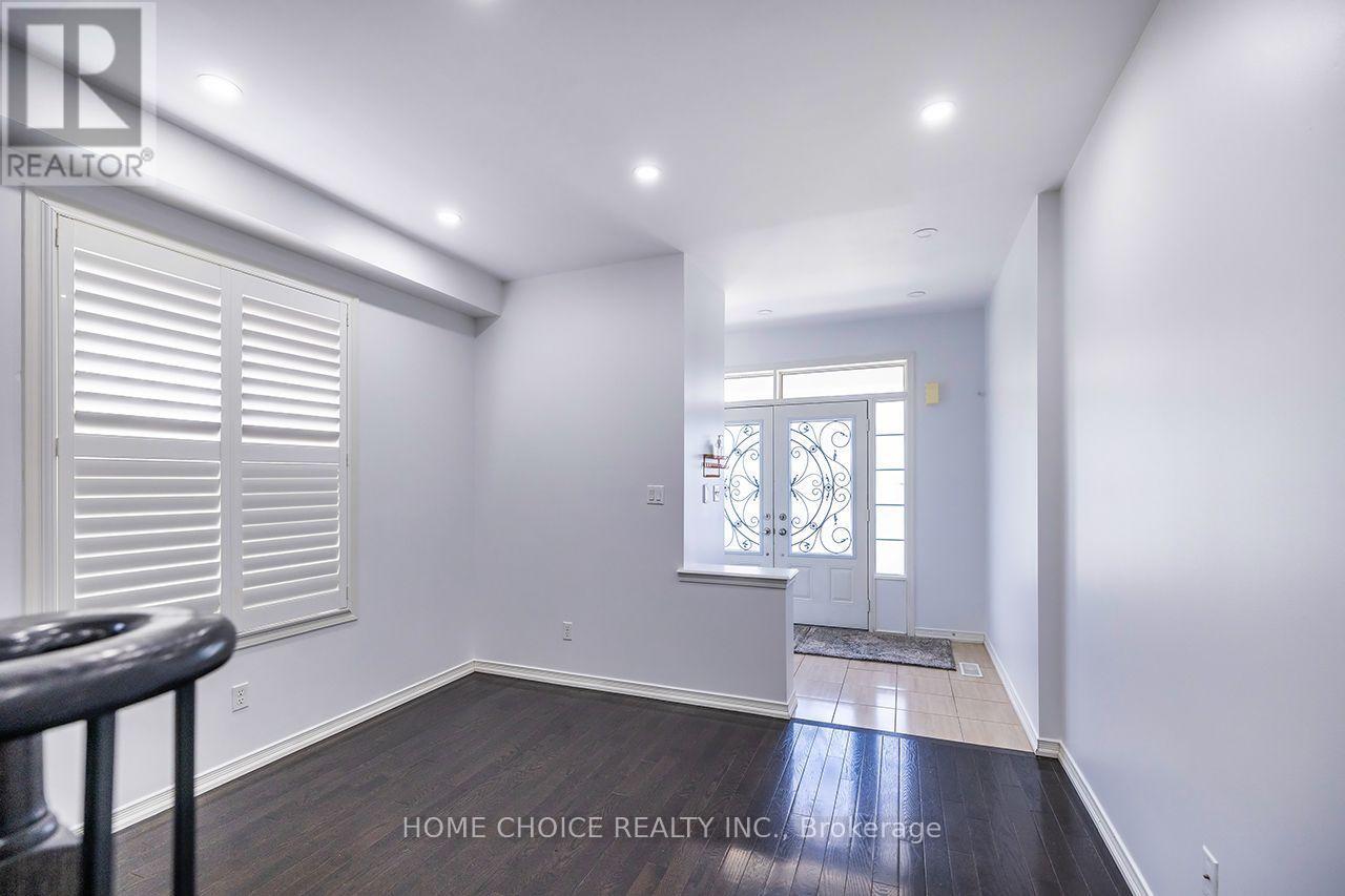 427 Windsfields Farm Drive W, Oshawa, ON - Indoor Photo Showing Other Room