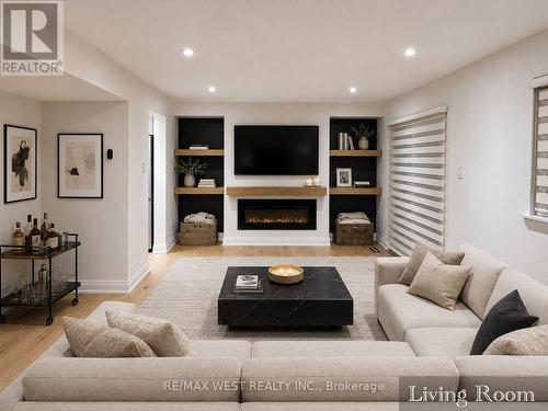67 - 900 CENTRAL PARK DRIVE  Brampton, ON L6S 3J6