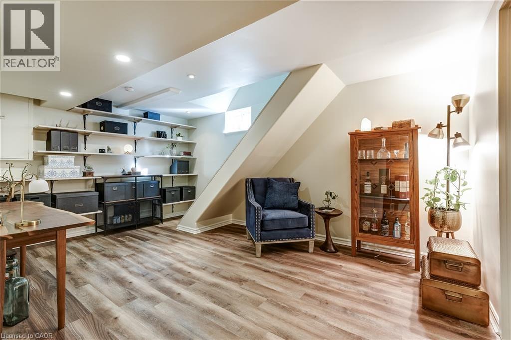 148 St Andrews Drive, Hamilton, ON - Indoor