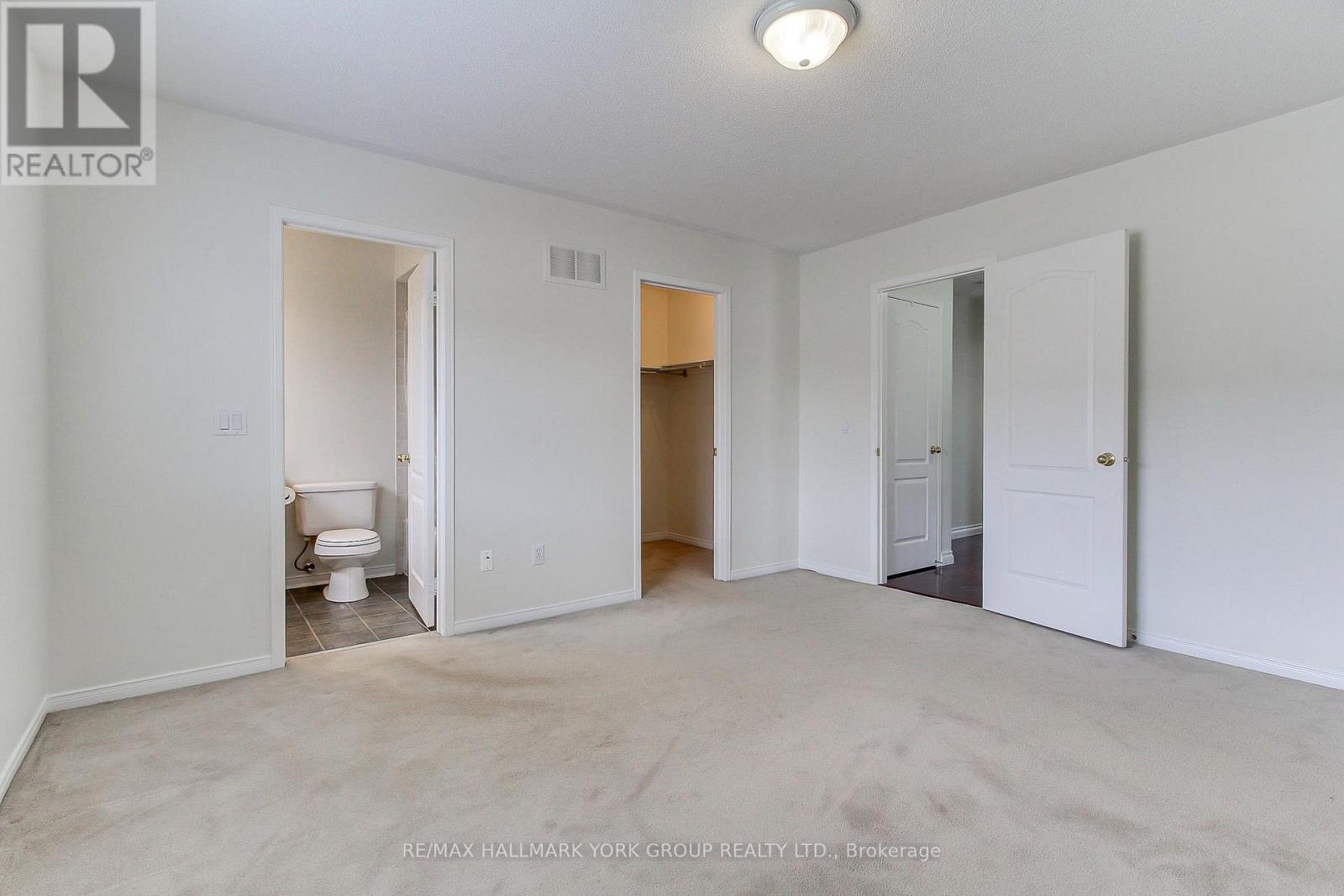 39 Millcliff Circle, Aurora, ON - Indoor