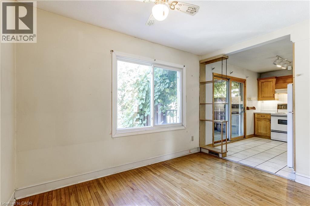 230 East 33Rd Street, Hamilton, ON - Indoor