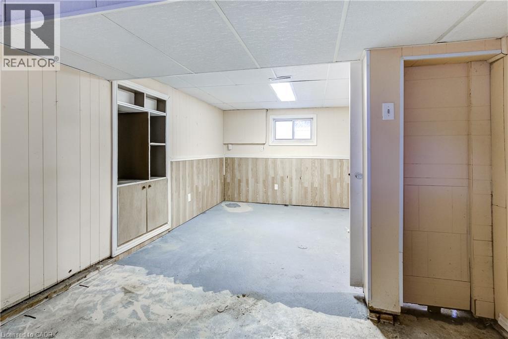 230 East 33Rd Street, Hamilton, ON -