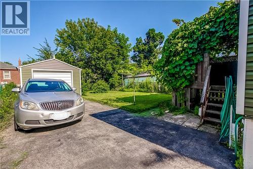 230 East 33Rd Street, Hamilton, ON - Outdoor