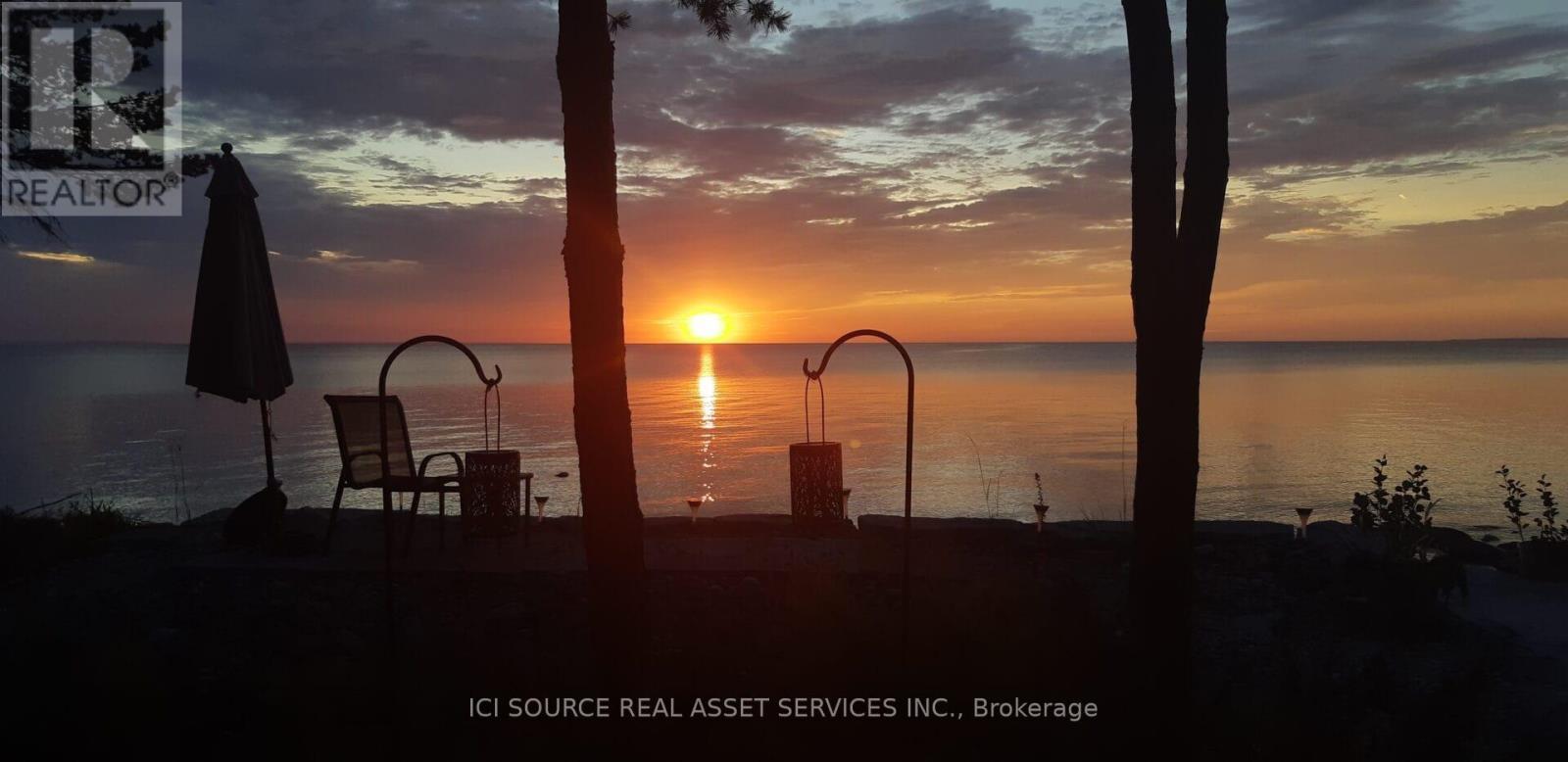 4 Pinewood Drive, Tiny, ON - With Body Of Water With View