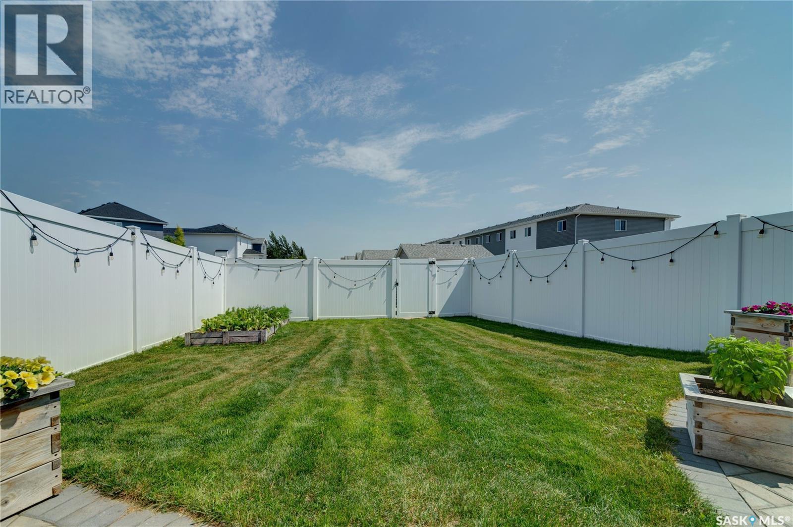 3277 Chuka Boulevard, Regina, SK - Outdoor