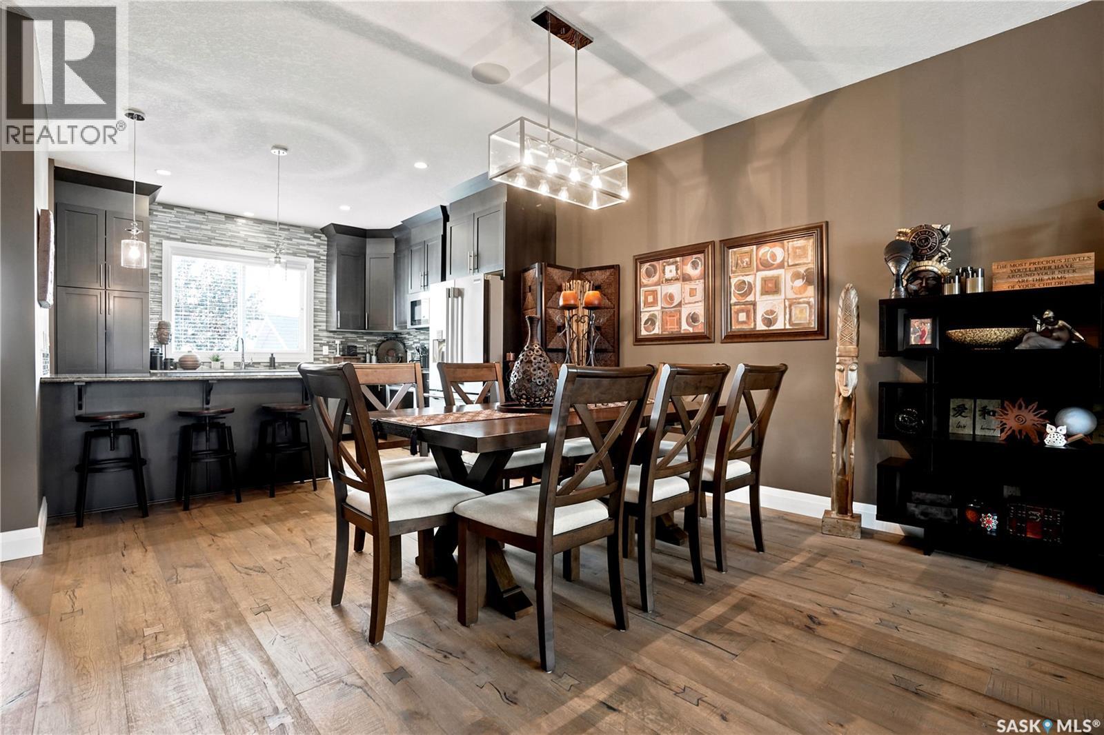 5413 Green Silverberry Drive E, Regina, SK - Indoor Photo Showing Dining Room