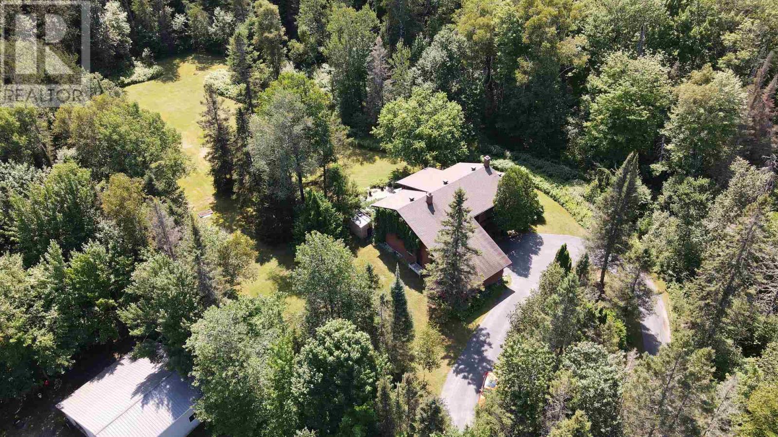 823 Fourth Lin E, Sault Ste. Marie, ON - Outdoor With View