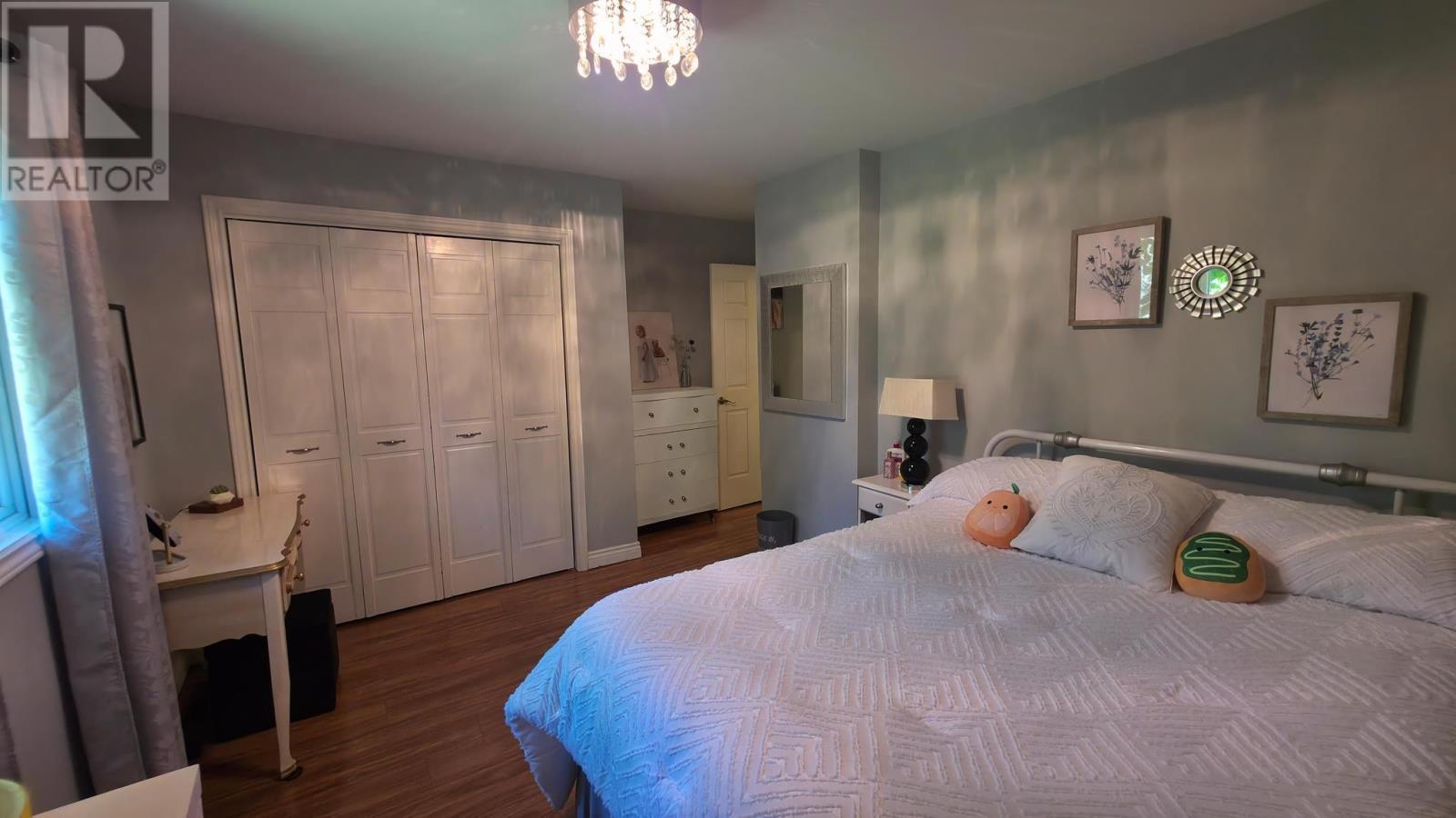 823 Fourth Lin E, Sault Ste. Marie, ON - Indoor Photo Showing Bedroom