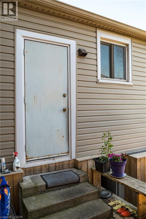 33 Railway Street, Hamilton, ON - Outdoor With Deck Patio Veranda With Exterior