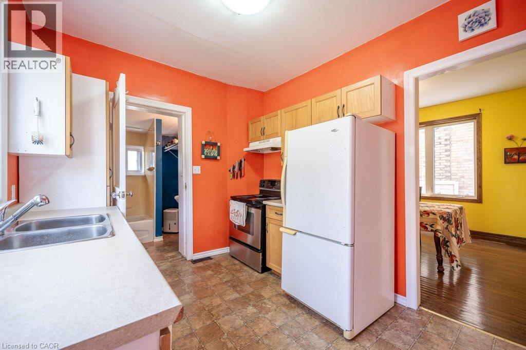 3 Glasgow Street, Kitchener, ON - Indoor Photo Showing Kitchen With Double Sink