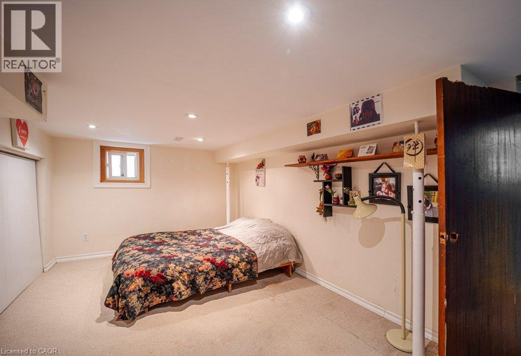 3 Glasgow Street, Kitchener, ON - Indoor Photo Showing Bedroom