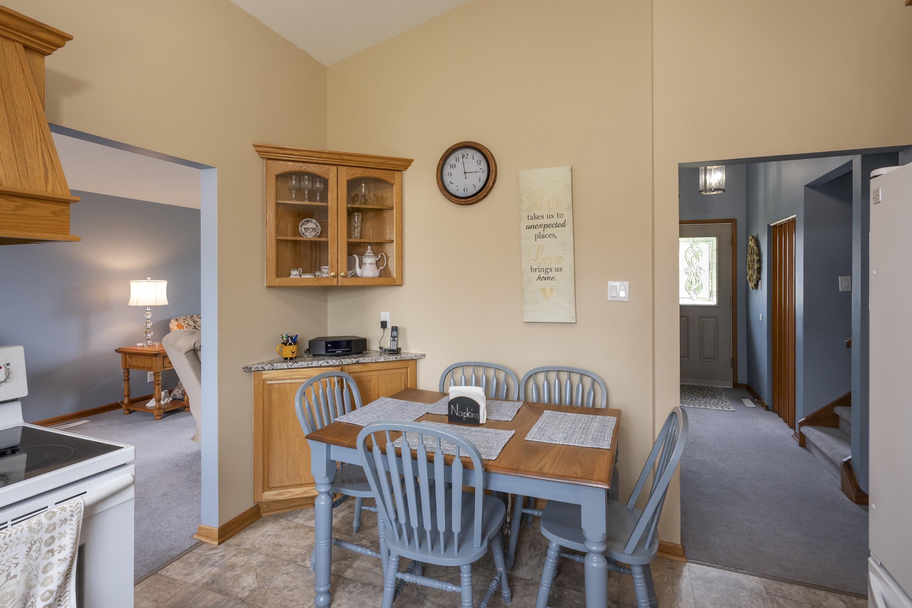 236 Poplar Ave, Thunder Bay, ON - Indoor Photo Showing Dining Room