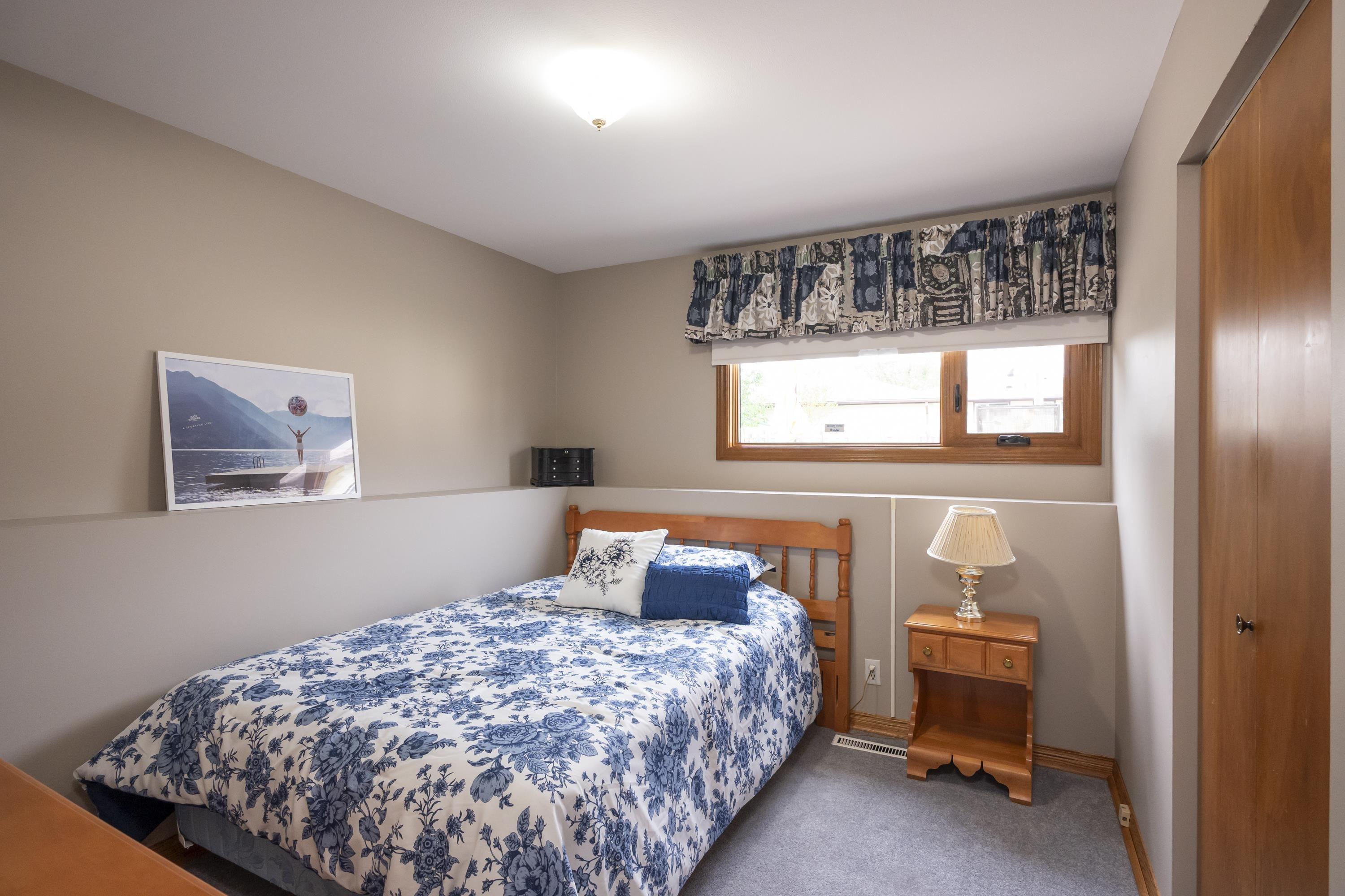 236 Poplar Ave, Thunder Bay, ON - Indoor Photo Showing Bedroom