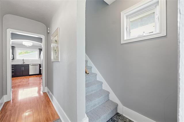 291 Campbell St, Winnipeg, MB - Indoor Photo Showing Other Room