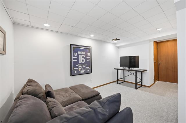 291 Campbell St, Winnipeg, MB - Indoor