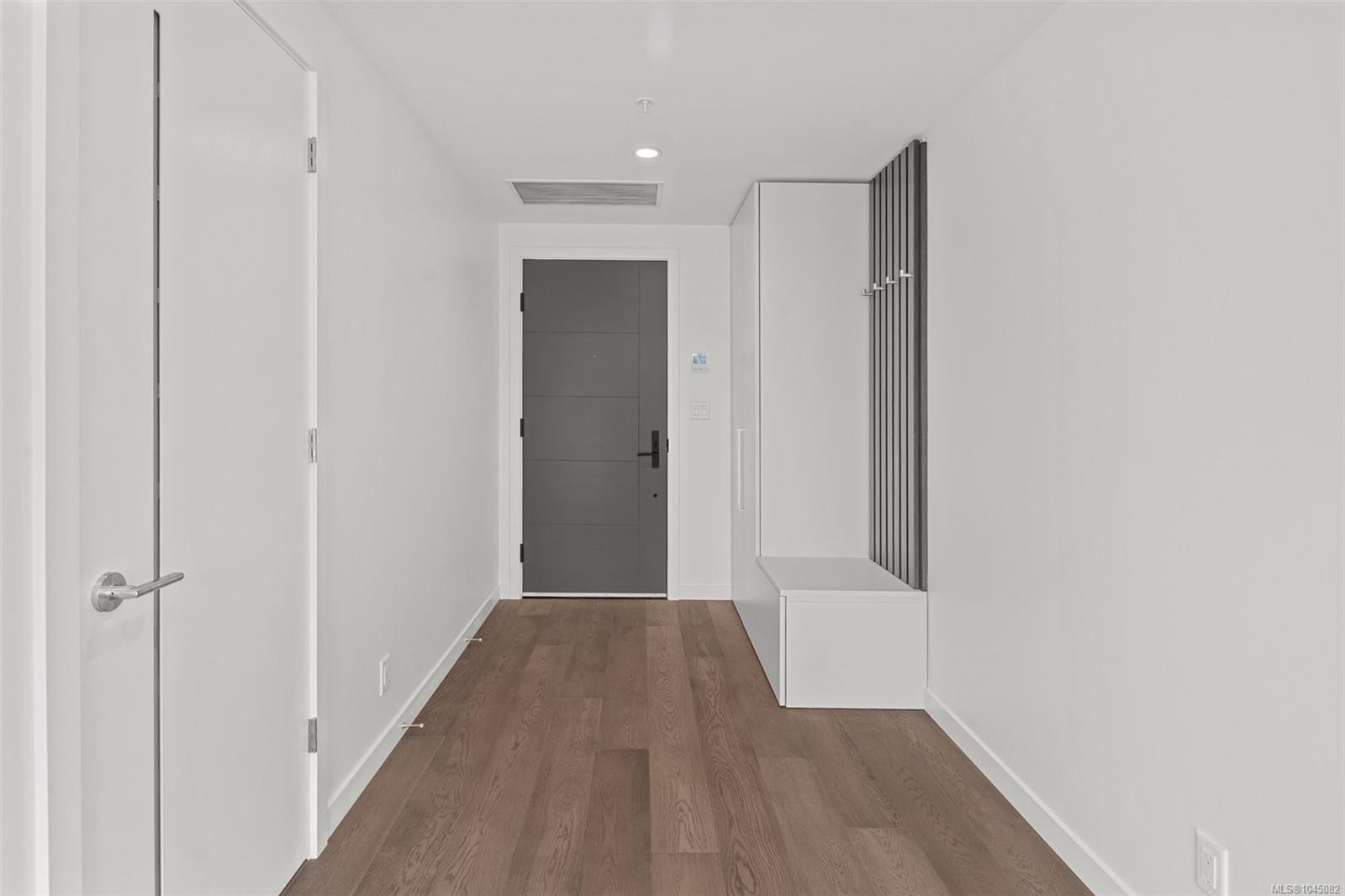 #1118-2000 Hannington Rd, Langford, BC - Indoor Photo Showing Other Room