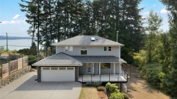 2437 Benko Rd Mill Bay, BC V0R 2P4