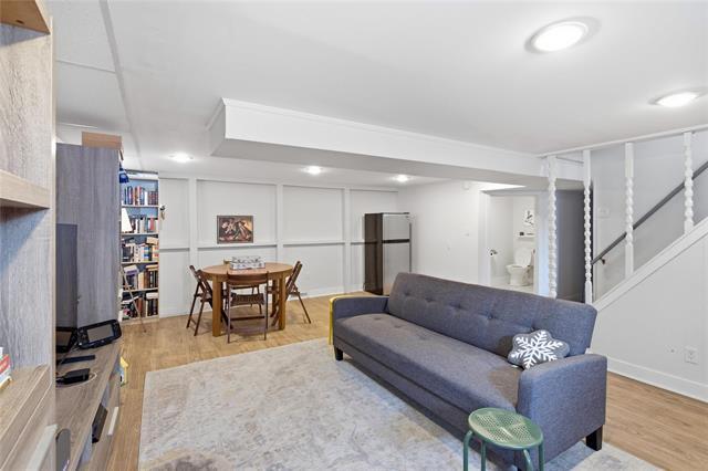 440 Chelsea Ave, Winnipeg, MB - Indoor
