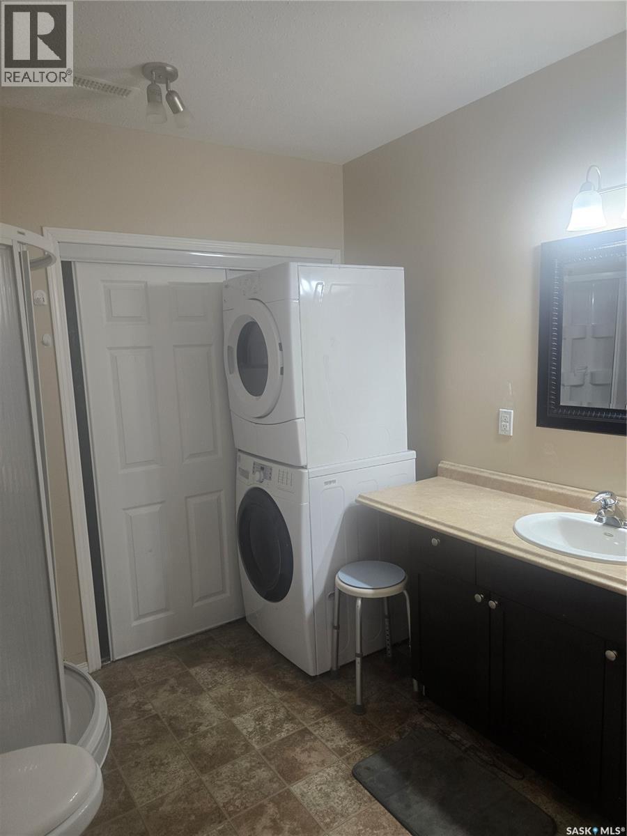 53 4425 Nicurity Drive, Regina, SK - Indoor Photo Showing Laundry Room