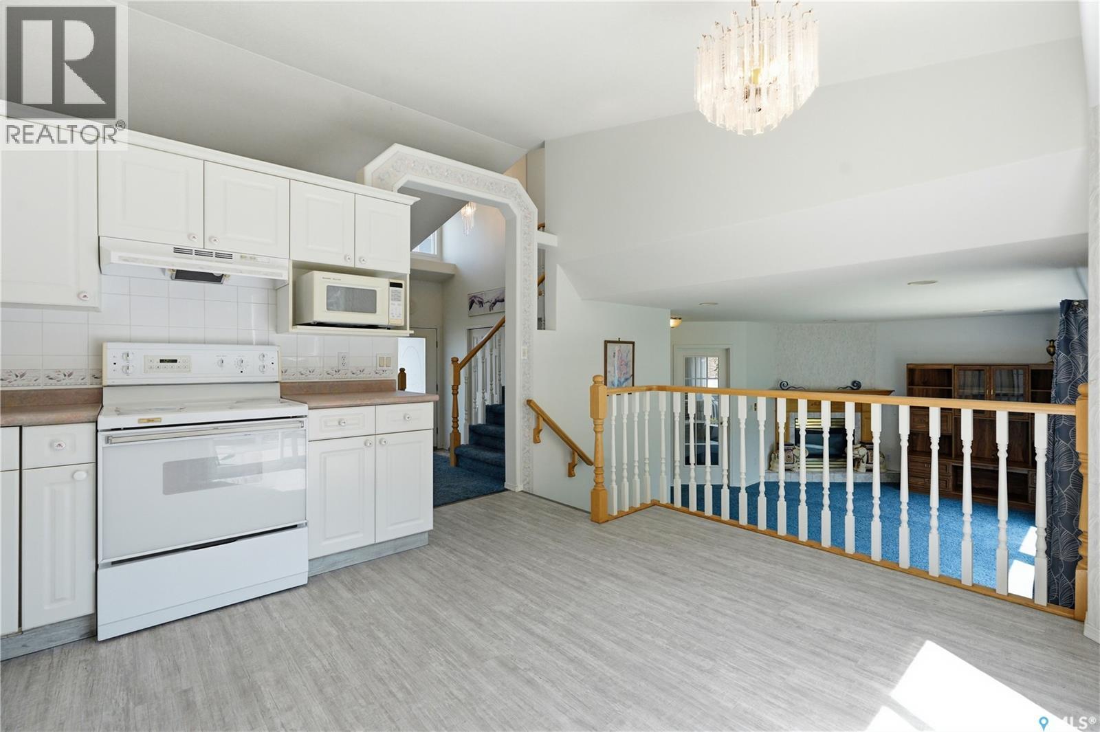 502 Scissons Crescent, Saskatoon, SK - Indoor Photo Showing Kitchen