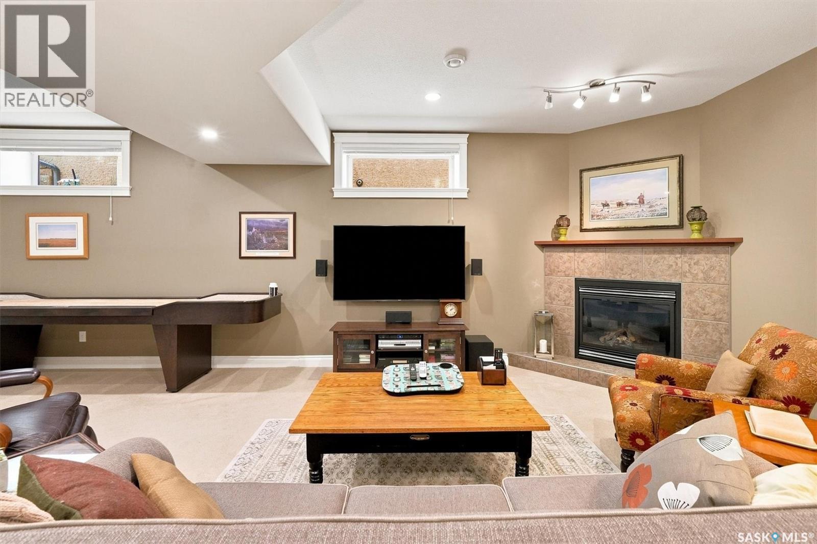 226 Brookdale Crescent, Saskatoon, SK - Indoor With Fireplace