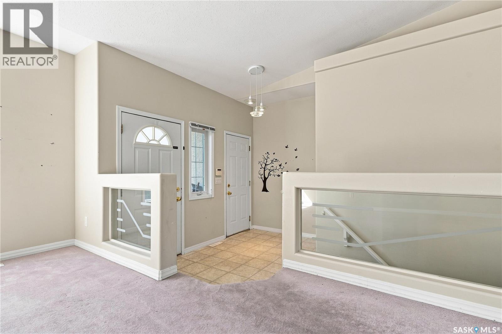 210 Beerling Crescent, Saskatoon, SK - Indoor Photo Showing Other Room