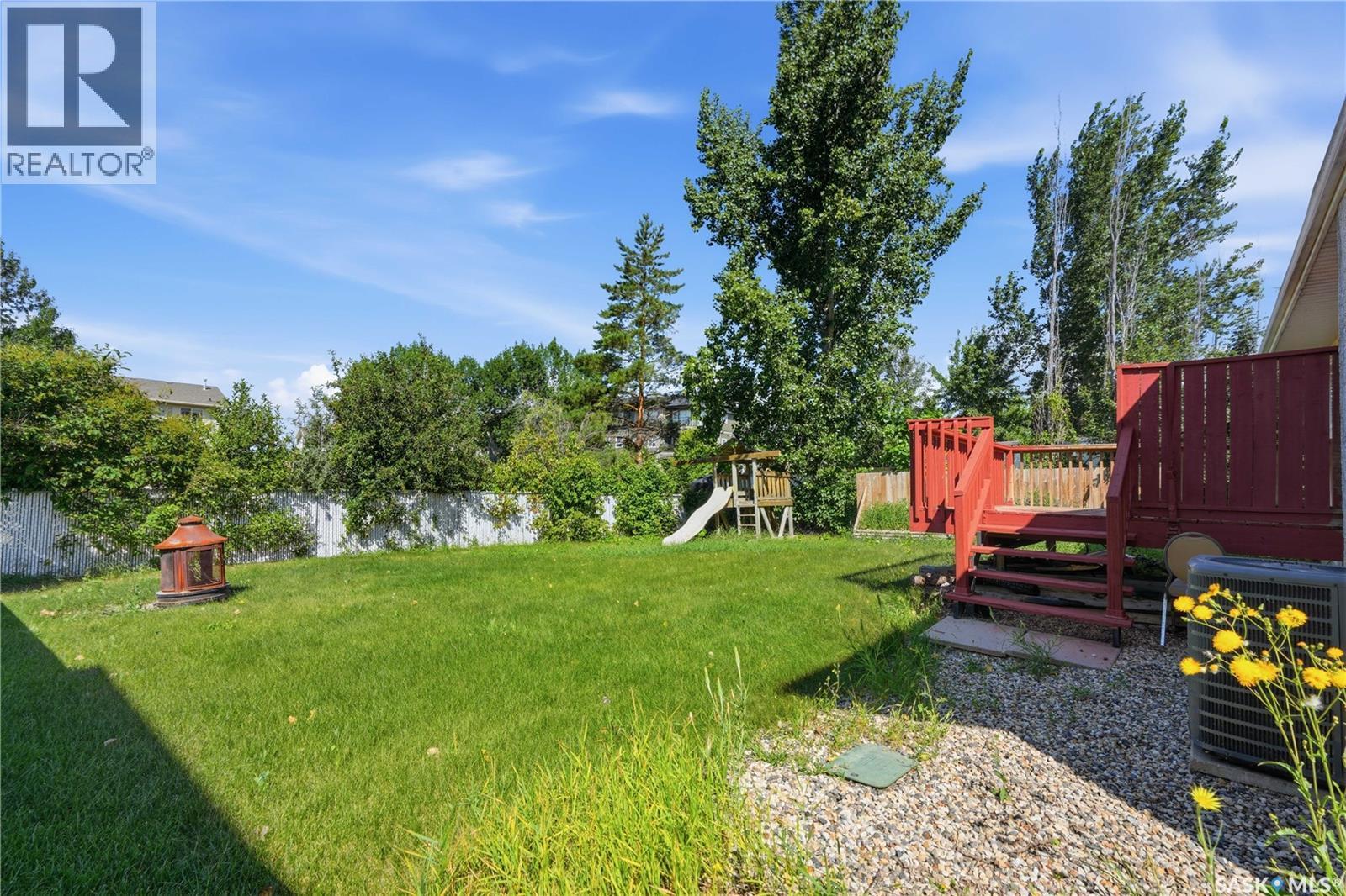 210 Beerling Crescent, Saskatoon, SK - Outdoor