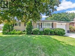 2551 Todd LANE Lasalle, ON N9H 1L7