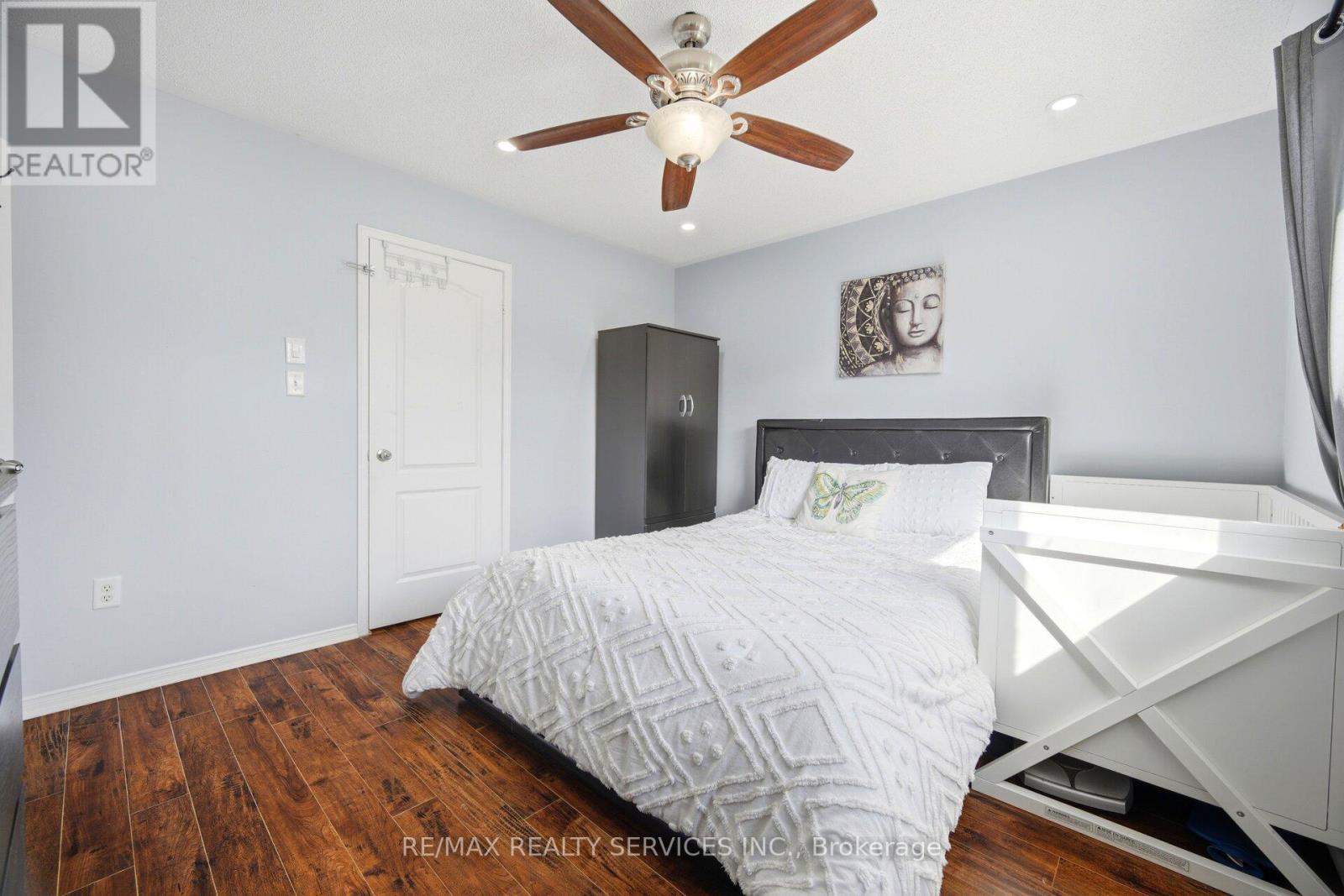 29 Lonestar Crescent, Brampton, ON - Indoor Photo Showing Bedroom