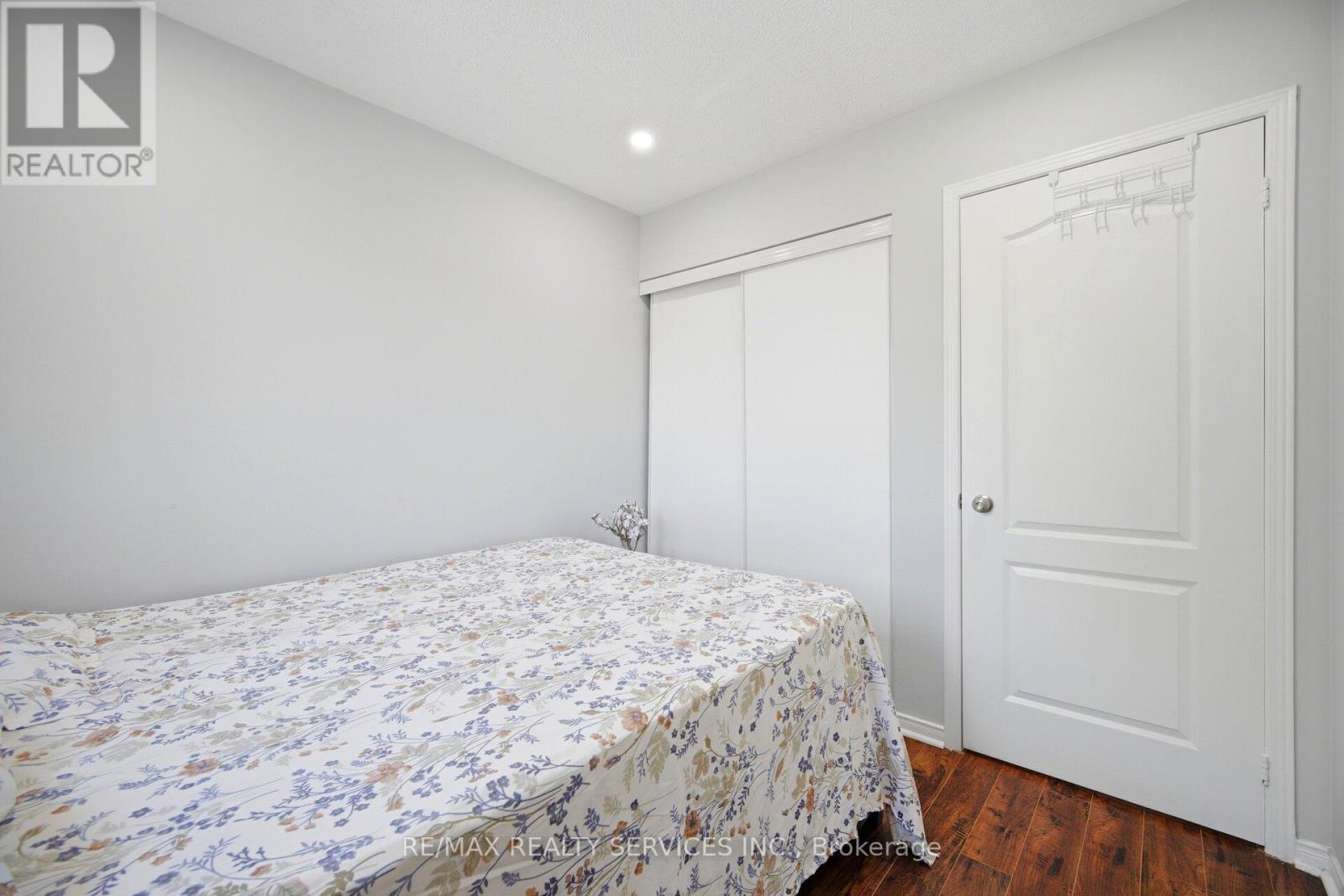 29 Lonestar Crescent, Brampton, ON - Indoor Photo Showing Bedroom