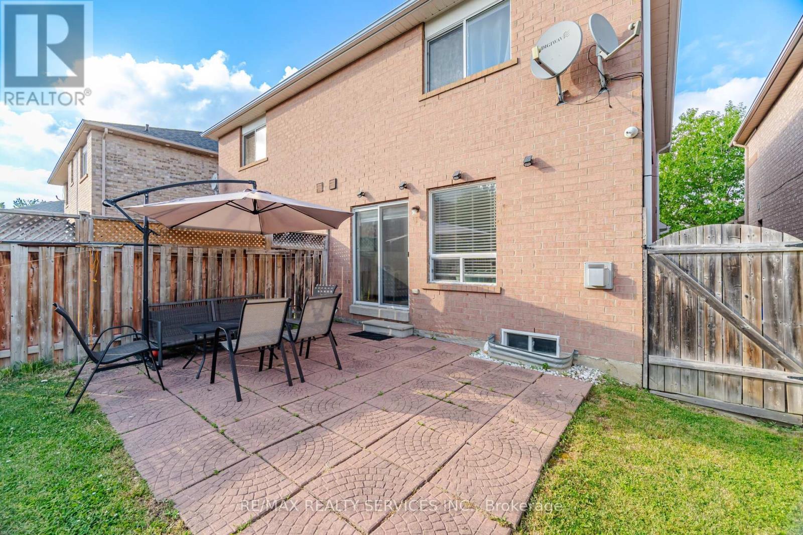 29 Lonestar Crescent, Brampton, ON - Outdoor With Exterior