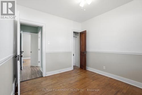 96 Paling Avenue, Hamilton, ON - Indoor Photo Showing Other Room