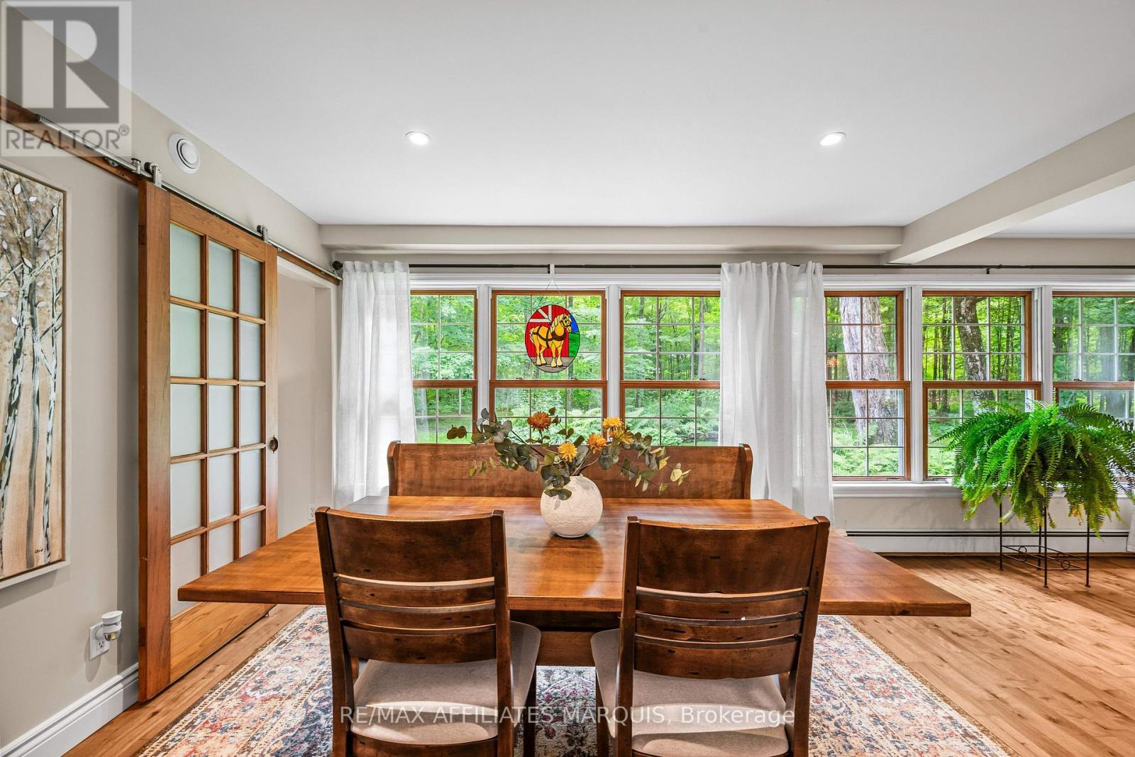 99 Old Kingston Road, Rideau Lakes, ON - Indoor Photo Showing Dining Room